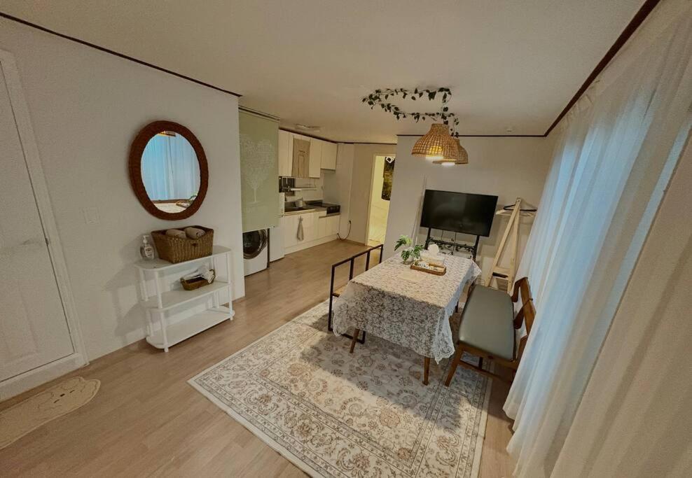 Ella Homestay Seoul Exterior foto